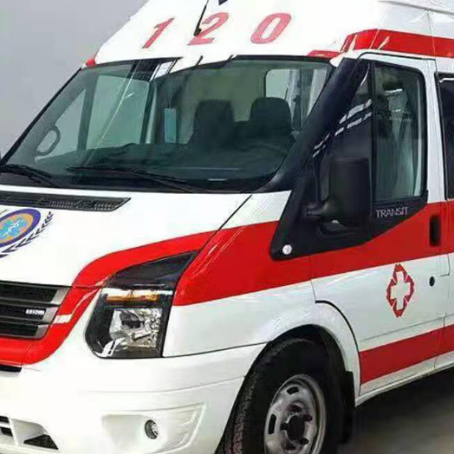 薛城非急救护送病人转院租赁救护车的优缺点对比